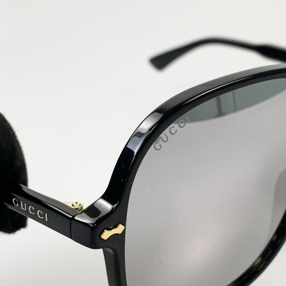 NIB  Gucci Silver and Black Aviator Men\'s Sunglasses main image 9